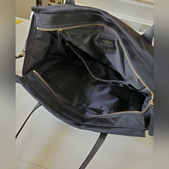 Kate Spade Chelsea Diaper/Laptop/Travel bag - Picture 5 of 14